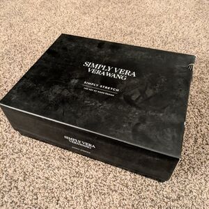Simply Vera Vera Wang Black Box